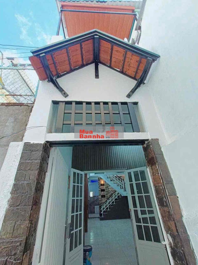 Nhà sổ hồng riêng lô nhì đường huỳnh tấn phát ngay trường học