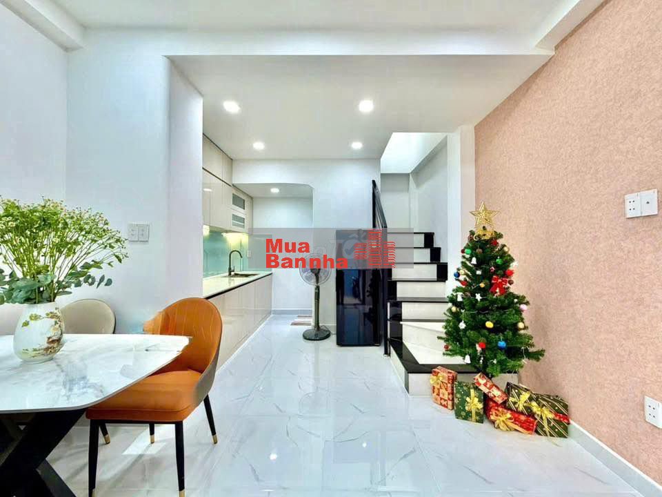 BÁN NHÀ XÂY MỚI 2025- CÁCH MẶT TIỀN CHỈ 20M- TRUNG TÂM BÌNH THẠNH