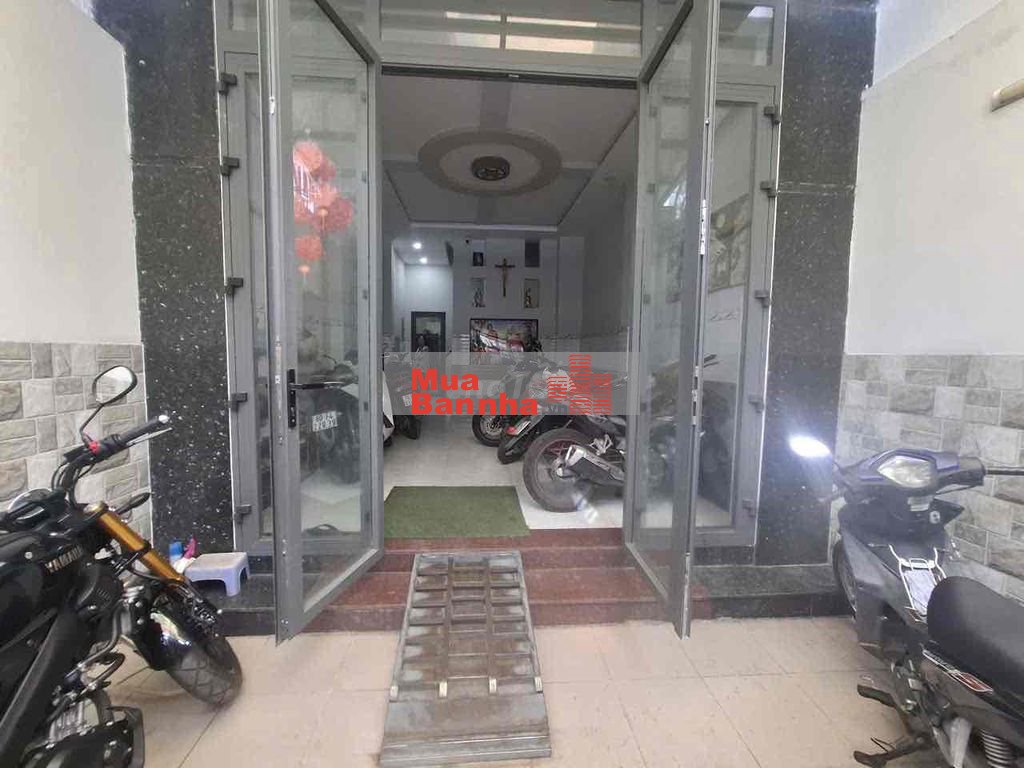 Bán nhà Gần Điện Biên Phủ hẻm 8m có kết cấu