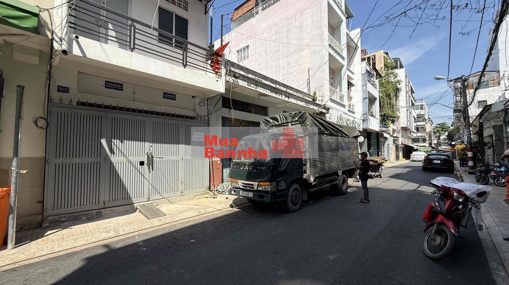 Hẻm 8m Nội Khu Bàu Cát số! DT: 4,5 x 20m ( vuông) - 1 Lửng = 14,7 tỷ