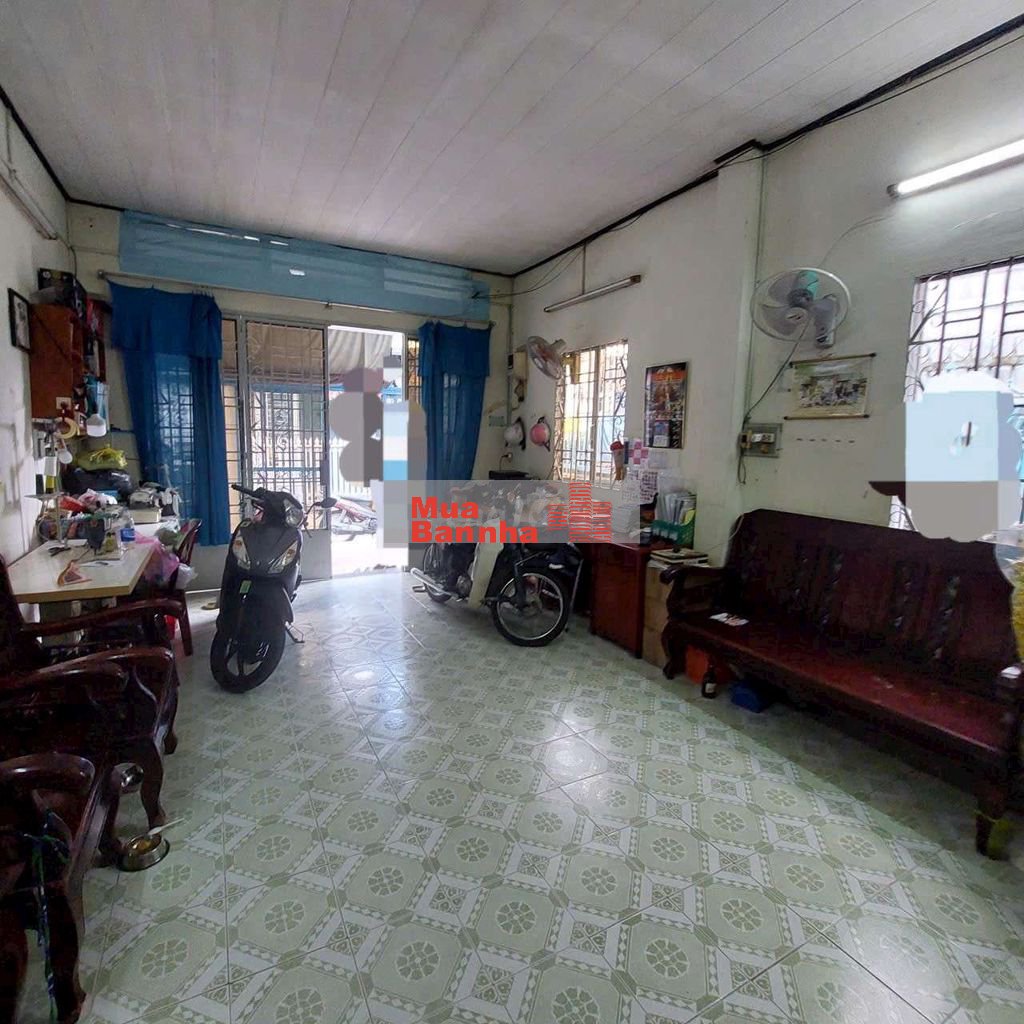 Nhà 5x21 ,hẻm 1xet thông ôtô tới cửa gần coopmat Phan Văn Hớn