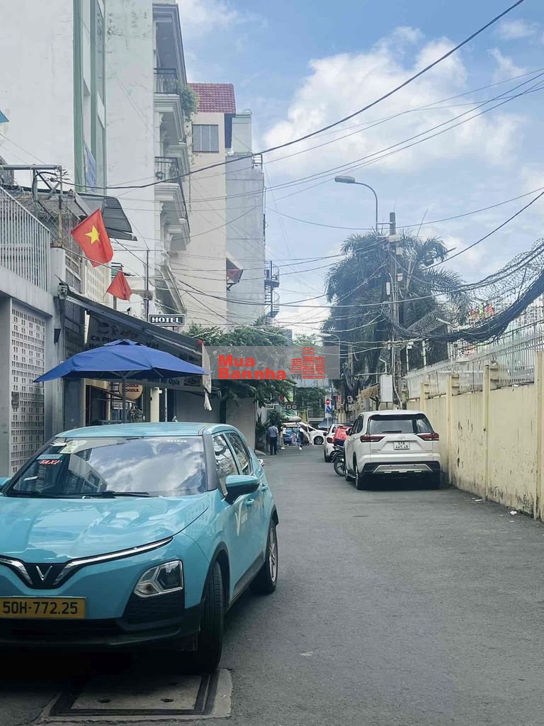 BÁN NHÀ QUẬN 1 NGUYỄN TRÃI , HXH 8M , OTO NGỦ NHÀ , BỀ NGANG LỚN