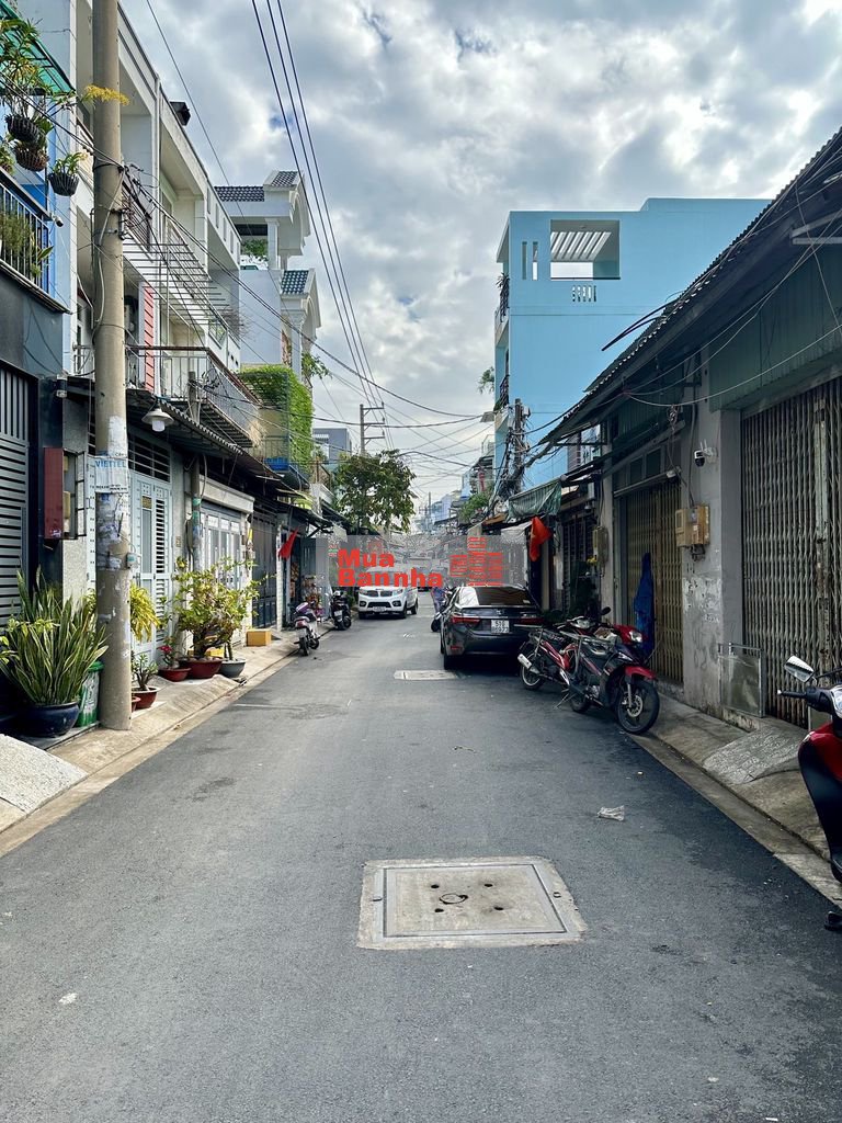 Nhà cũ 4x18 hẻm 1 sẹc 7m GÒ XOÀI