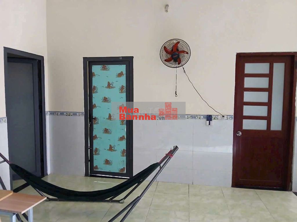 Bán nhà 200m2 3pn 2wc sau lưng căn nhà mặt tiền Lý Thường Kiệt shr