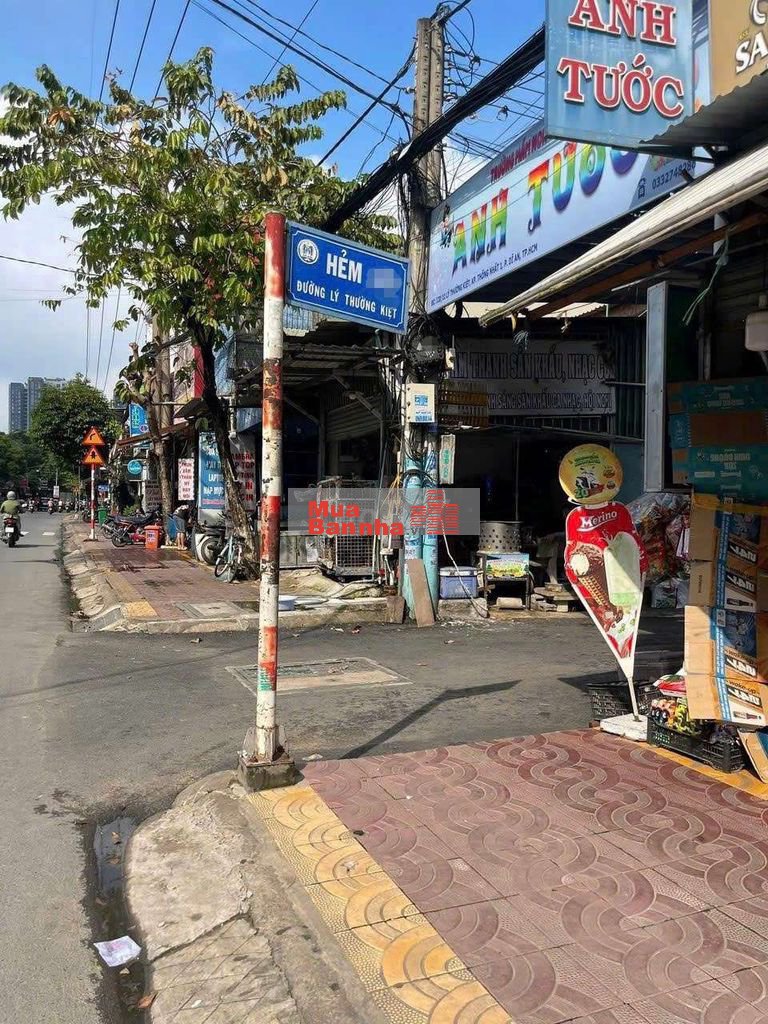 BÁN NHÀ TÔN CẤP 4 120M2 ĐƯONG XE TẢI 6M LÝ THƯỜNG KIỆT P DĨ AN NGAY TT