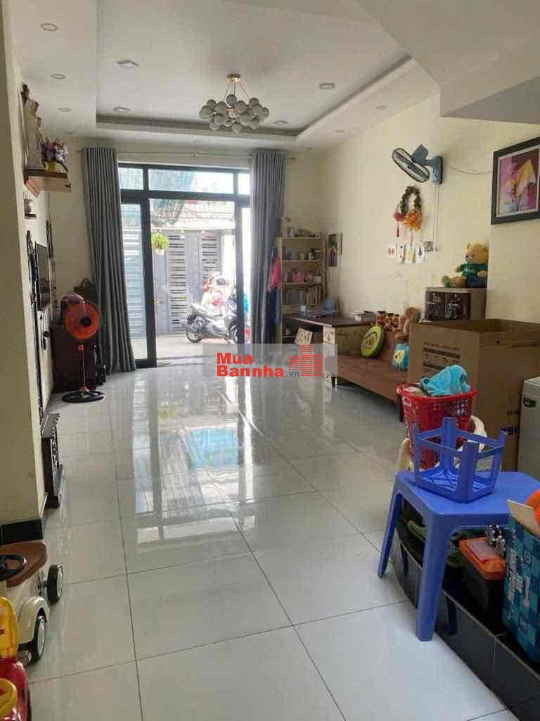 Nhà 3 Tầng ( 4 x 27 ) Trường Chinh ngay Chợ Lạc Quang