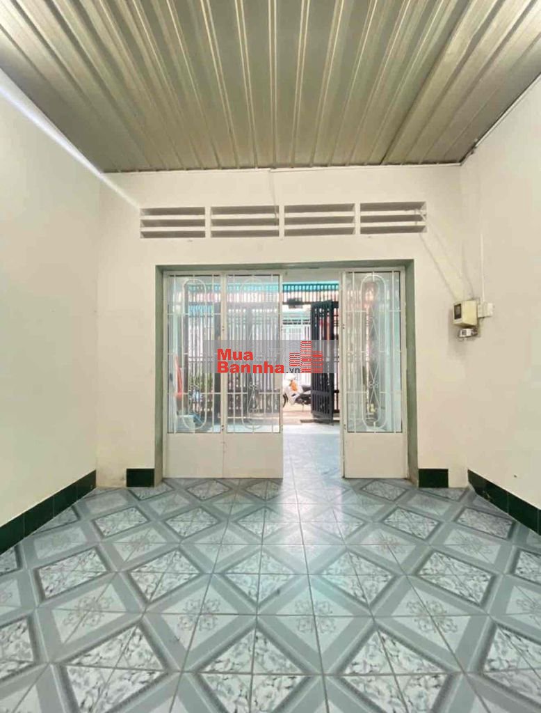 BÁN ĐẤT TẶNG NHÀ CẤP 4 CŨ - ĐƯỜNG XE HƠI 5M