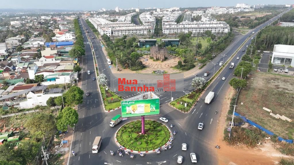 💥NHÀ VƯỜN VIP,TC 600m2,Tổng 3,3 sào.mặt tiền 33m Đg Dã Tượng VIEW HỒ