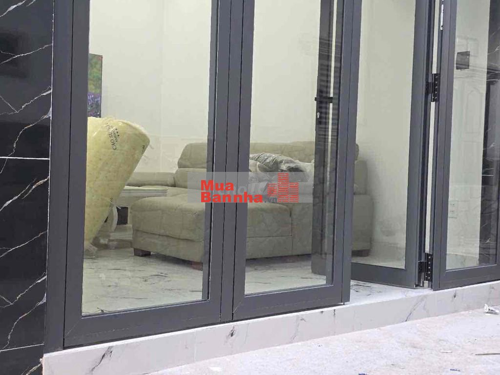 Nhà sổ hồng riêng đường Nguyễn bình , phú xuân Nhà bè vào ở liền.