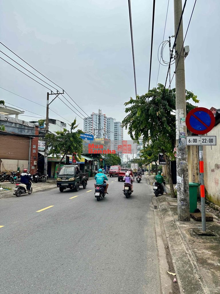 Nhà 5X36 MẶT TIỀN đường MÃ LÒ