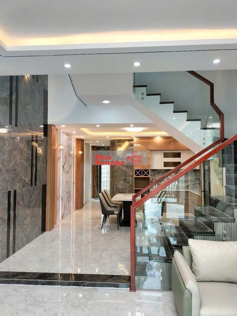 NHÀ KIỂU MỚI. LỖ GIÁNG 24 HOÀ XUÂN GIÁ RẺ NHẤT TRỤC ĐƯỜNG