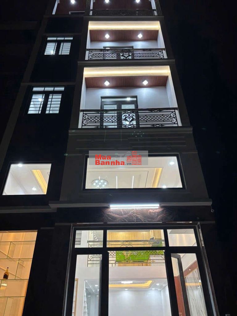 Nhà hxh, Quốc Lộ 1, Bình Hưng Hòa, dt 56m2, 5pn, 7WC, giá 7.8 tỷ.