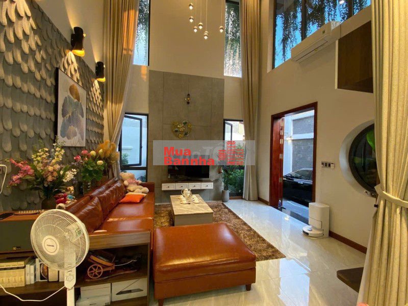 Siêu biệt thự MT Thới Tam Thôn ,Hóc Môn 3Tx 300 m2 .Giá chỉ 14 tỷ (TL