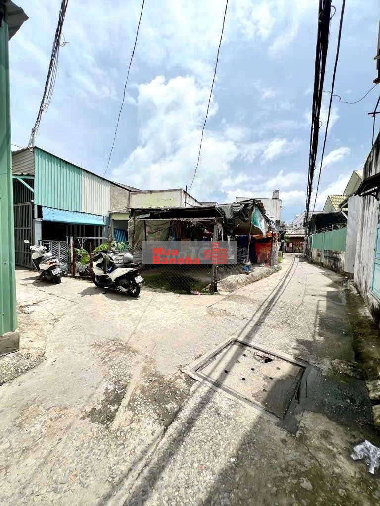 NHÀ NÁT 71M2 CẤP 4 HẺM XE HƠI 226 NGUYỄN BÌNH GẦN UBND HUYỆN SỔ RIÊNG