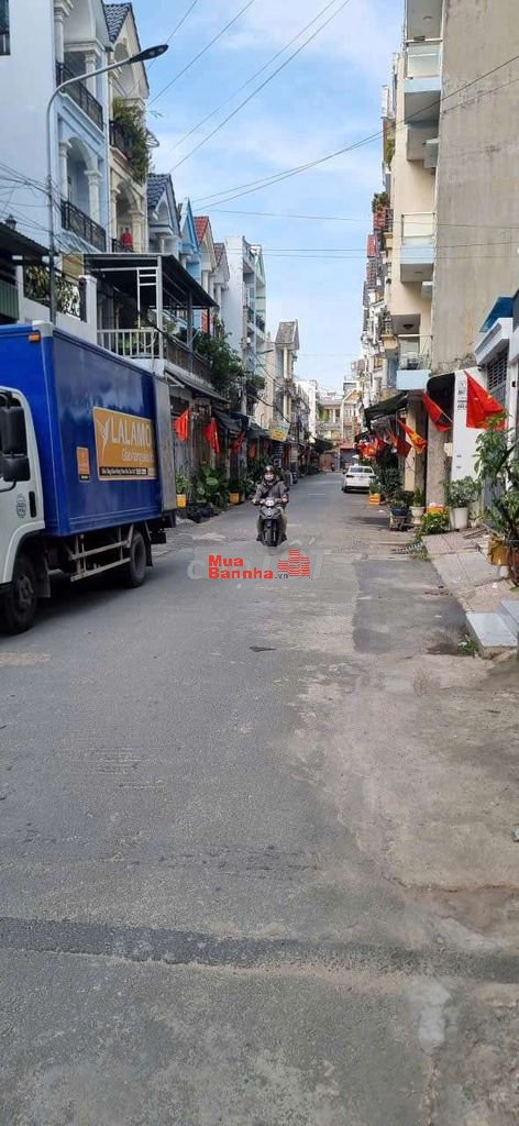 4m x 22m. Nhà Mặt Tiền Hẻm xe Tải Thông. Chỉ 4.x tỷ.
Lê V K ,Quận 12,