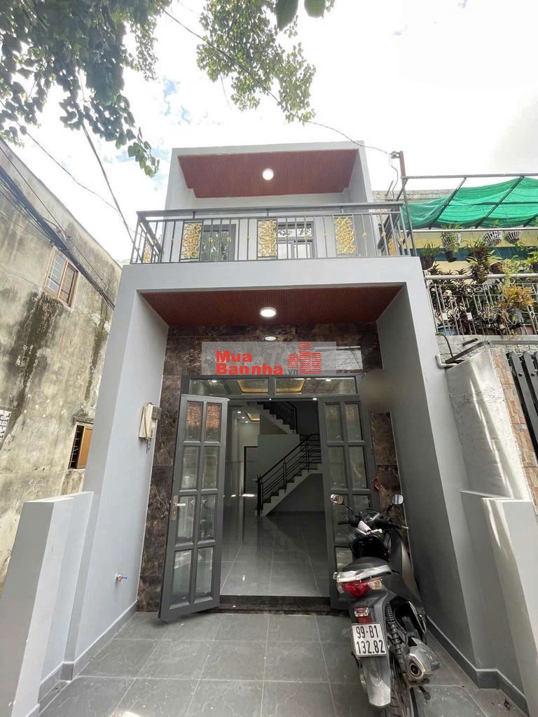 NHÀ ĐẸP Ở LIỀN ĐÚC 2 LẦU 3.6X17.5 ĐƯỜNG ÂU CƠ. P. PHÚ TRUNG. Q.TÂN PHÚ