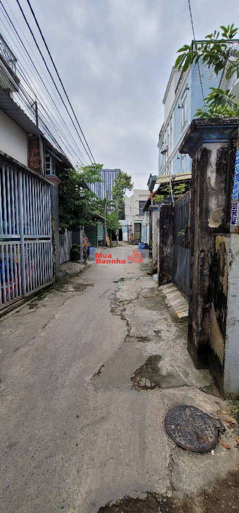 CHỦ CẦN BÁN GẤP NHÀ CÁCH CHỢ DĨ AN KHOẢNG 1KM GIÁ NHỈNH 2 TỶTL.