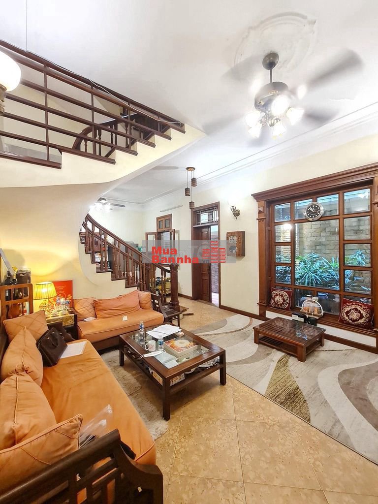 Bán nhà Trích Sài, ngõ thông thẳng hồ Tây, nhà nguyên bản dân xây