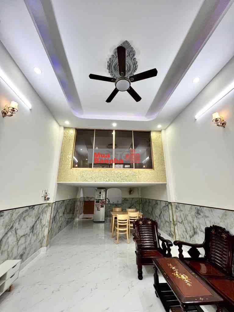 Nhà đẹp đón tết, hẻm 8m nhựa, 65m2, 3 tầng, gần hương lộ 2