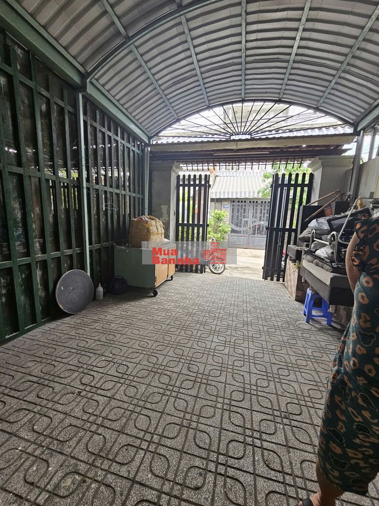 Bán nhà hẻm xe hơi Nguyễn Văn Quá, Quận 12, 4,3x23m, 2 lầu, 7 tỷ