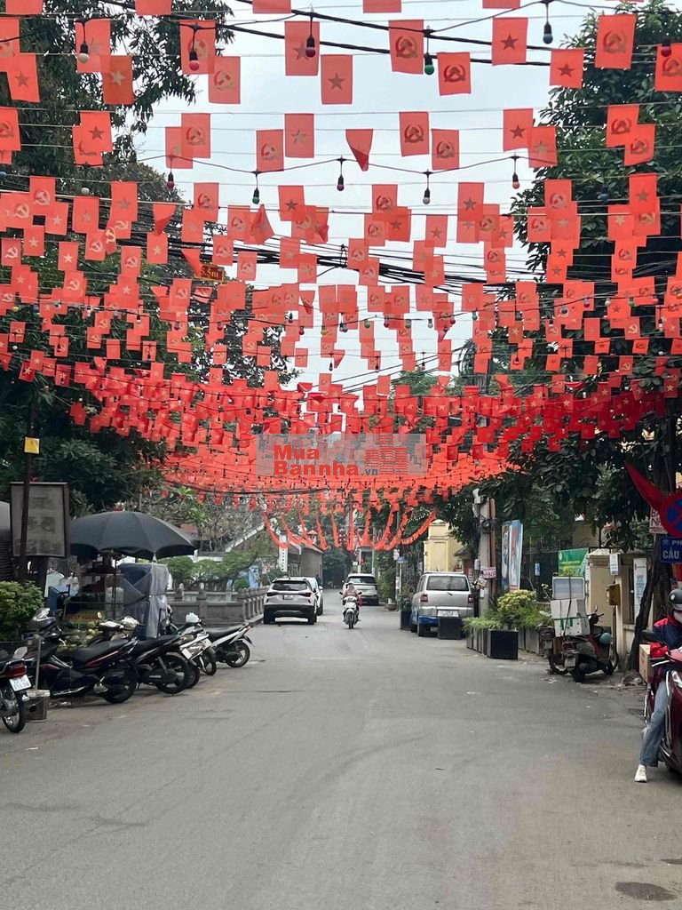 BÁN NHÀ VẠN PHÚC 55m 5T, thang máy, GARA Ô TÔ, MT khủng, 13.9 tỉ