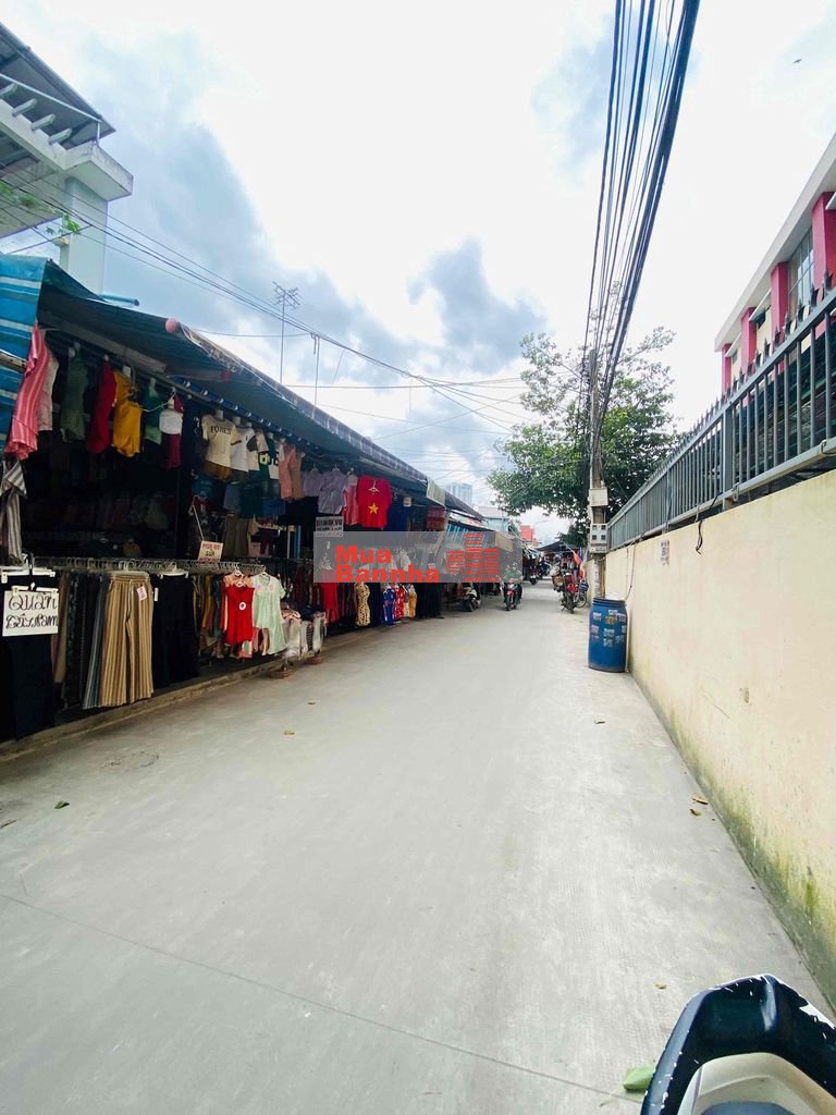 HàngHiếm NhàMặtTiền KinhDoanh NgayChợ LáiThiêu 142m