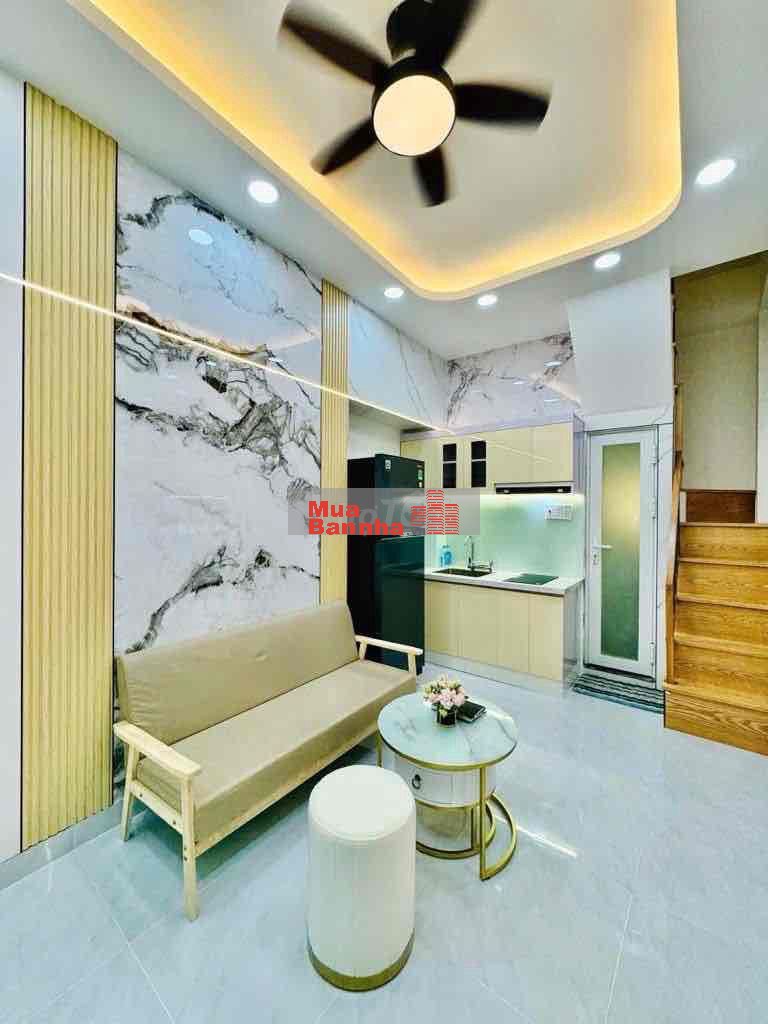 Nhà mới - CMT8 Hoà Hưng - BTCT - 3 PN - 3.8x