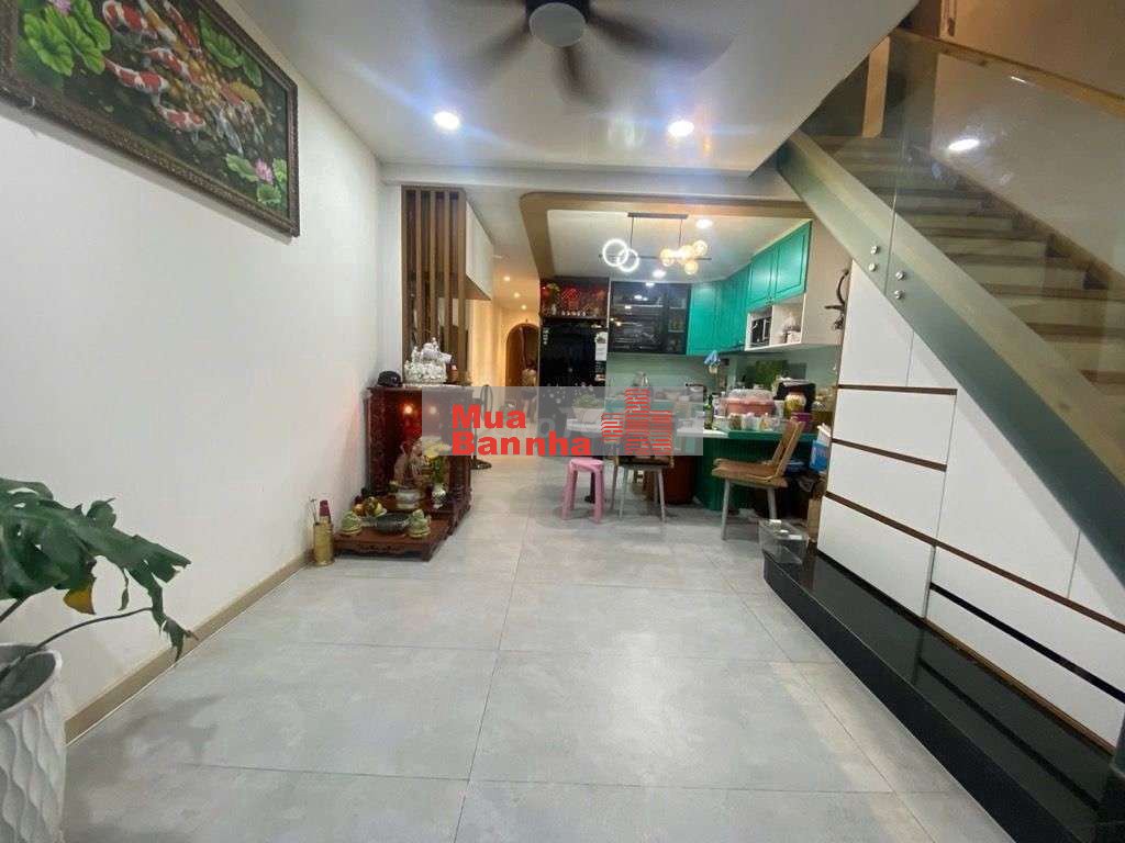 TÂN PHÚ ,NHỈNH 8 TỶ, 60m2 , 2 TẦNG , XE HƠI SÁT BÀU CÁT - ÂU CƠ