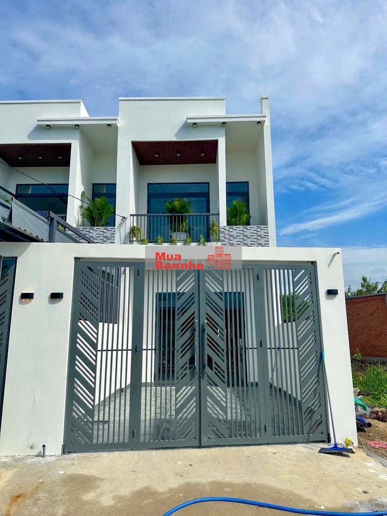 CHUYỂN CÔNG TÁC CẦN BÁN LẠI CĂN NHÀ TÂM HUYẾT CÒN RẤT MỚI