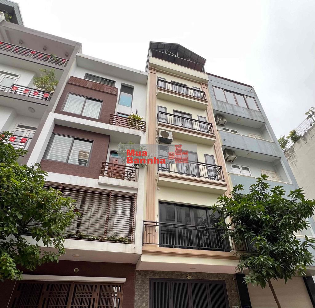 BÁN NHÀ NGÃ TƯ VẠN PHÚC: dt 50m, 5T, thang máy, KINH DOANH, gara ô tô