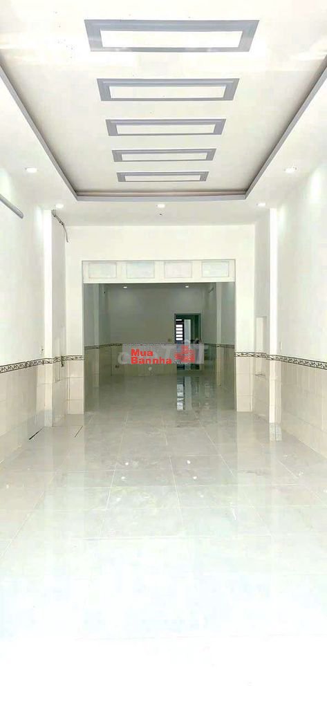 Bán gấp nhà mặt tiền đường Trần Văn Mười