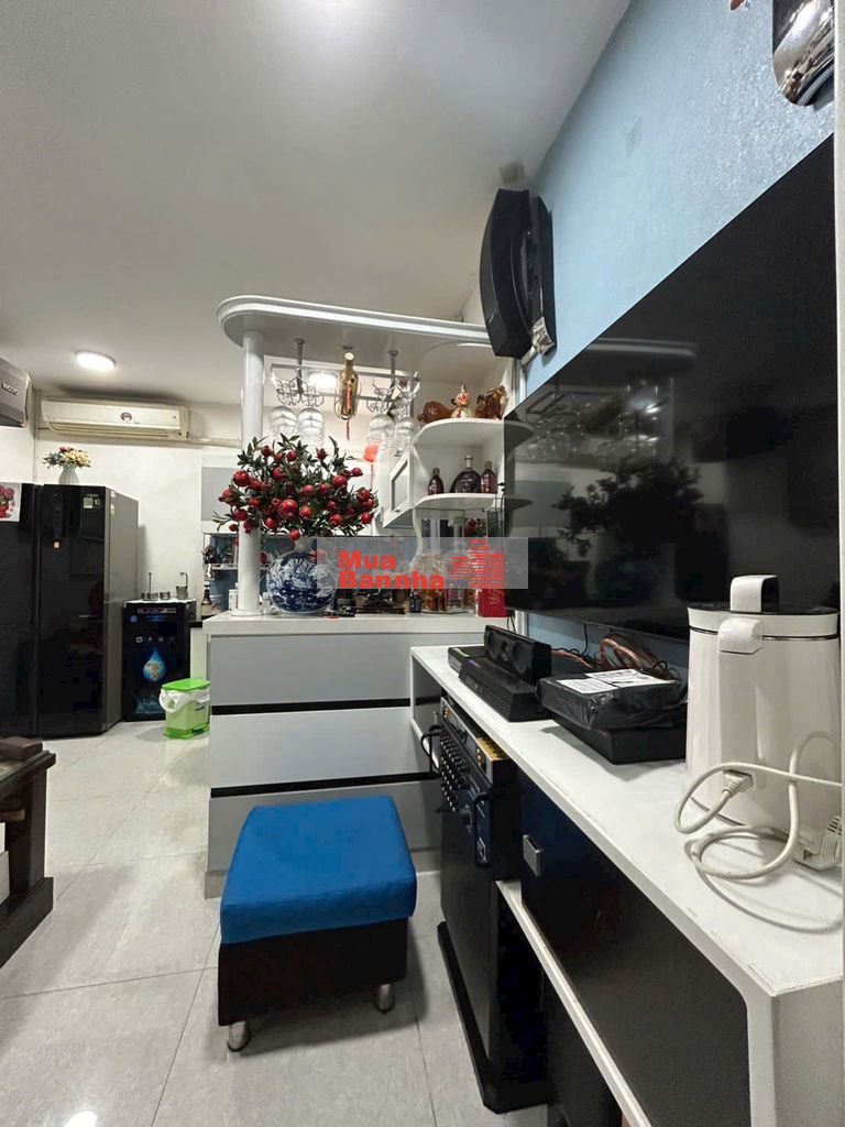 Nhà 2 tầng, hẻm xe hơi Quang Trung, DT 48m2