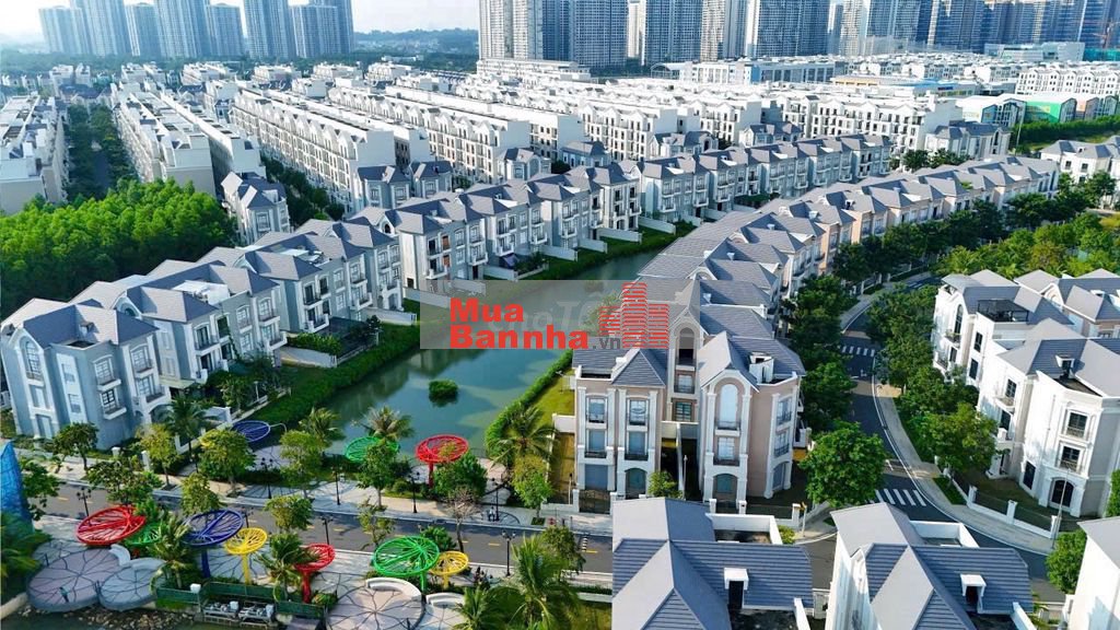 Nhà Phố Liền Kề 120m2 Hoàn thiện cơ bản - Giá Rẻ Chỉ 17,9 tỷ Vin Q9