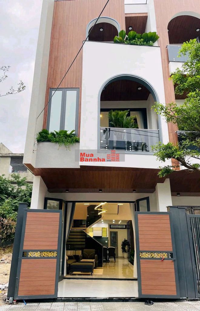 chào bán căn nhà 3 tầng 3 mê khu dân trí mặt tiền đường Nguyễn Thúy
