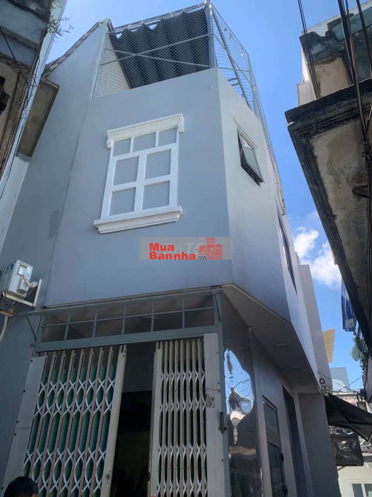 NHÀ ĐẸP KIỆT HOÀNG DIỆU – TRUNG TÂM THÀNH PHỐ – FULL NỘI THẤT