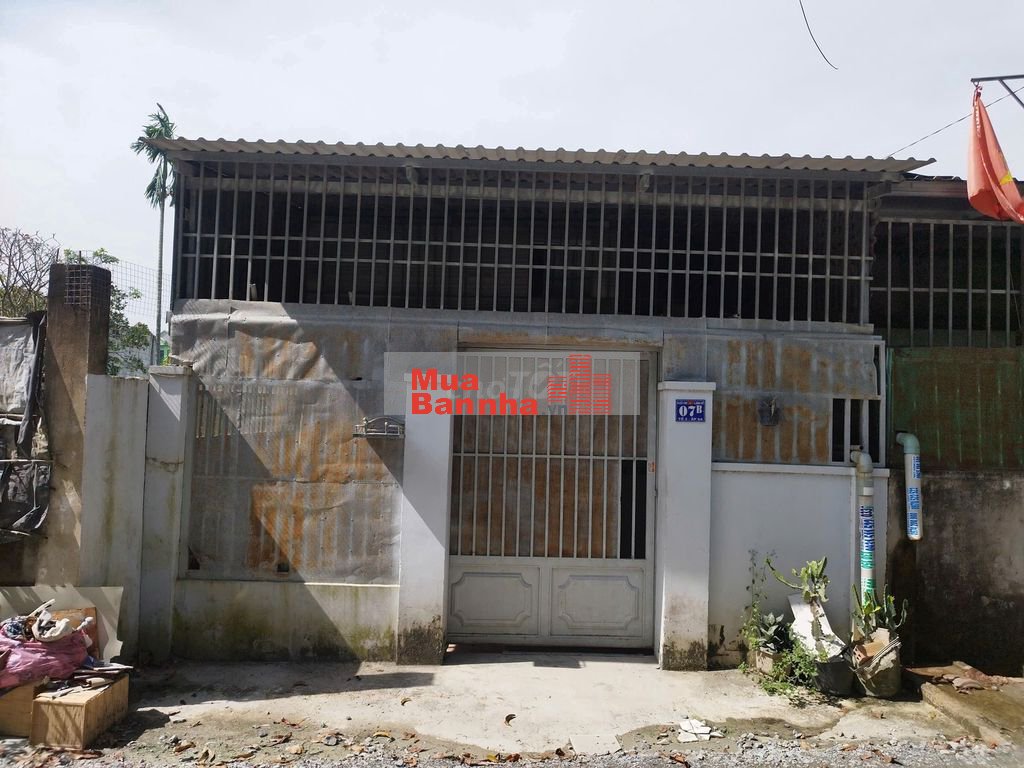 Nhà MT gần Ub xã Bình Mỹ