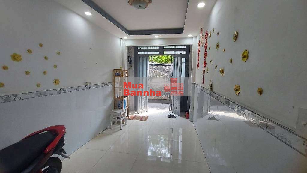 CÁCH MẶT TIỀN VÀI CHỤC MÉT-GẦN HÀNG XANH- CHO THUÊ 9TR5 - 2 TẦNG2 PN