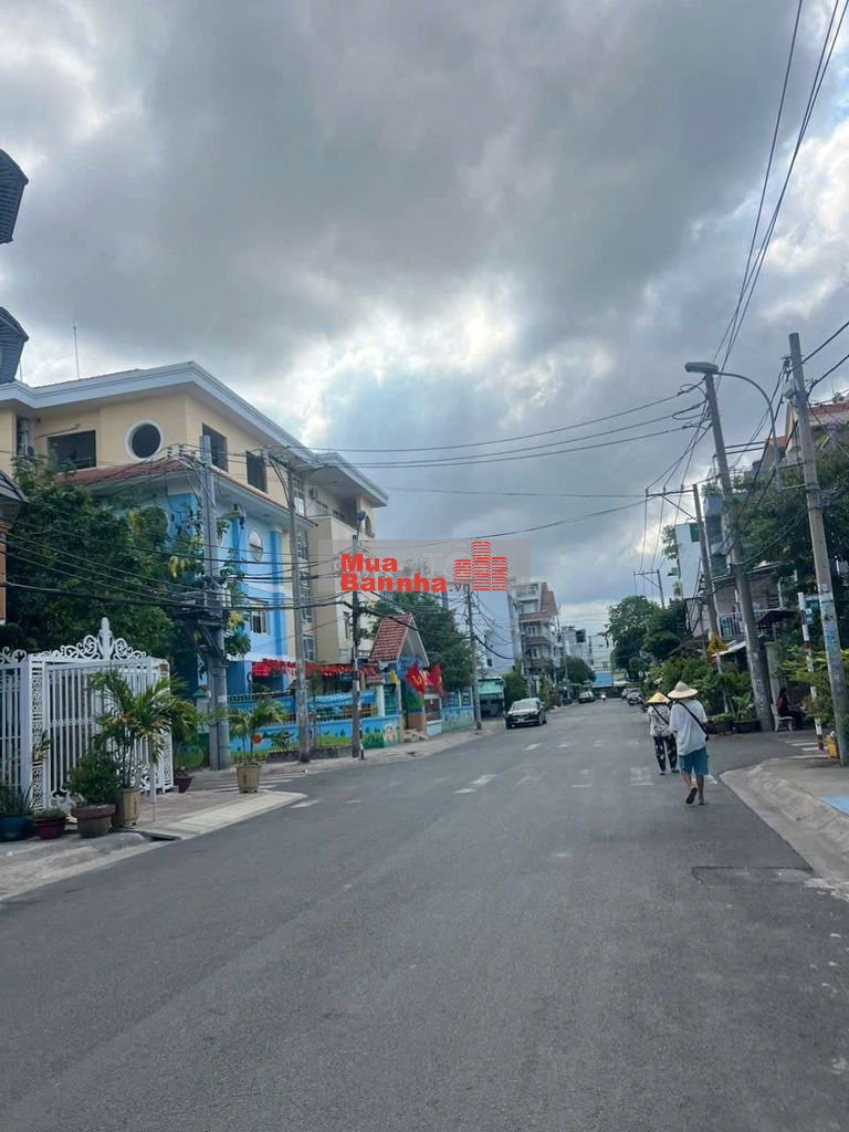 Bán nhà 4 x 23 m giá 15 Tỷ p Tân Thuận Tây Quy 7