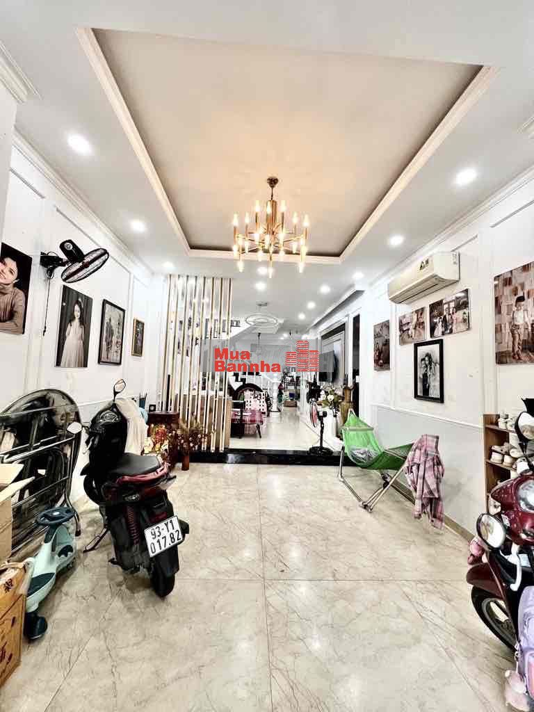 chính chủ bán nhà gần vòng xoay lạc long quân lý thường kiệt