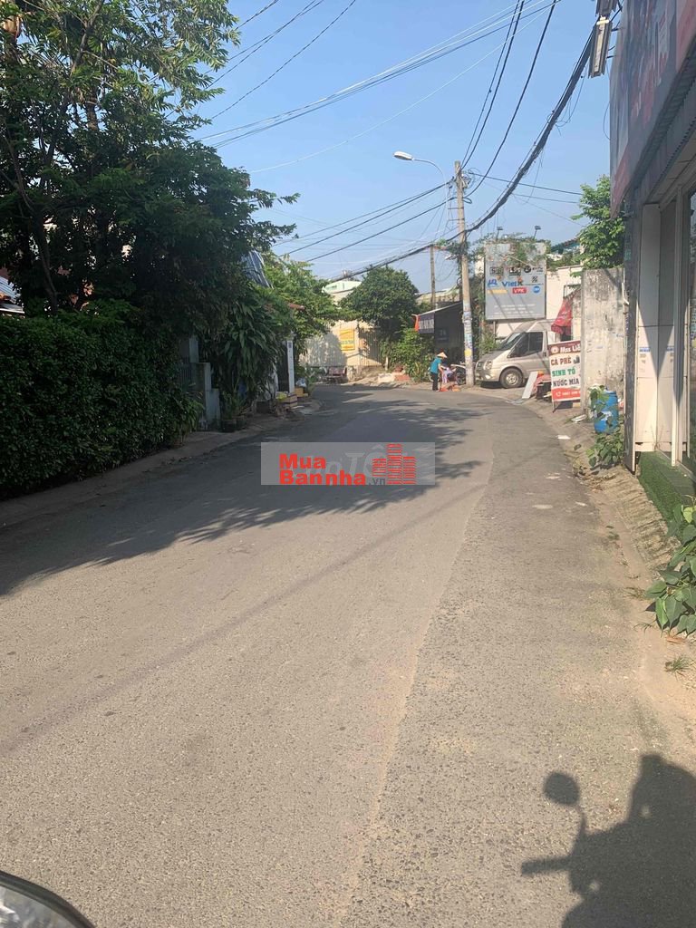 Nhà hẻm Phan Văn Hớn - 100m2 - ngang hơn 5m - đường oto con - 7 tỷ hơn