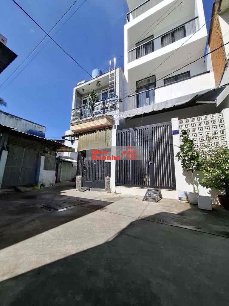 QUẬN TÂN PHÚ NHÀ HẺM XE HƠI ĐỖ CỬA