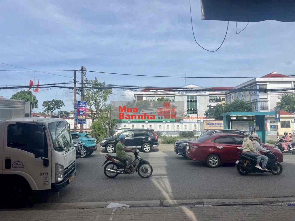 bán nhà hẻm 63 CMT8, Đối diện Bẹnh Viện Phụ Sản, Gần Siêu Thị vimcom