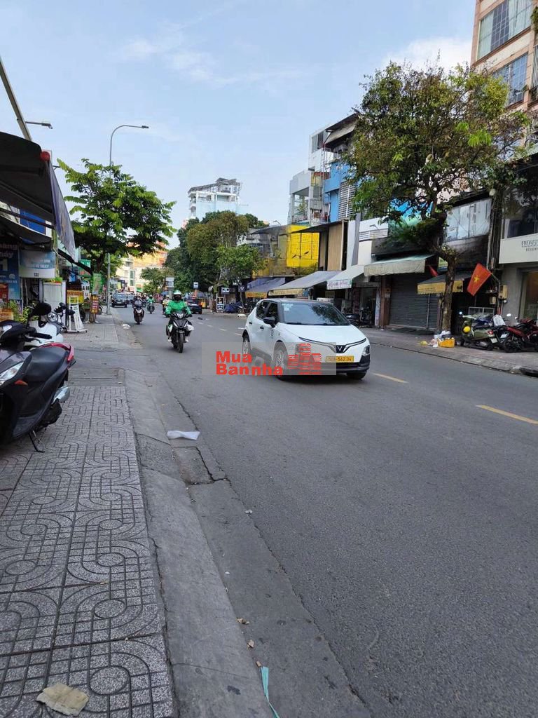 Bán nhà MTKD Nơ Trang Long, BT, 5 tầng, ngang đẹp 5,5, giá chỉ 27,x tỷ