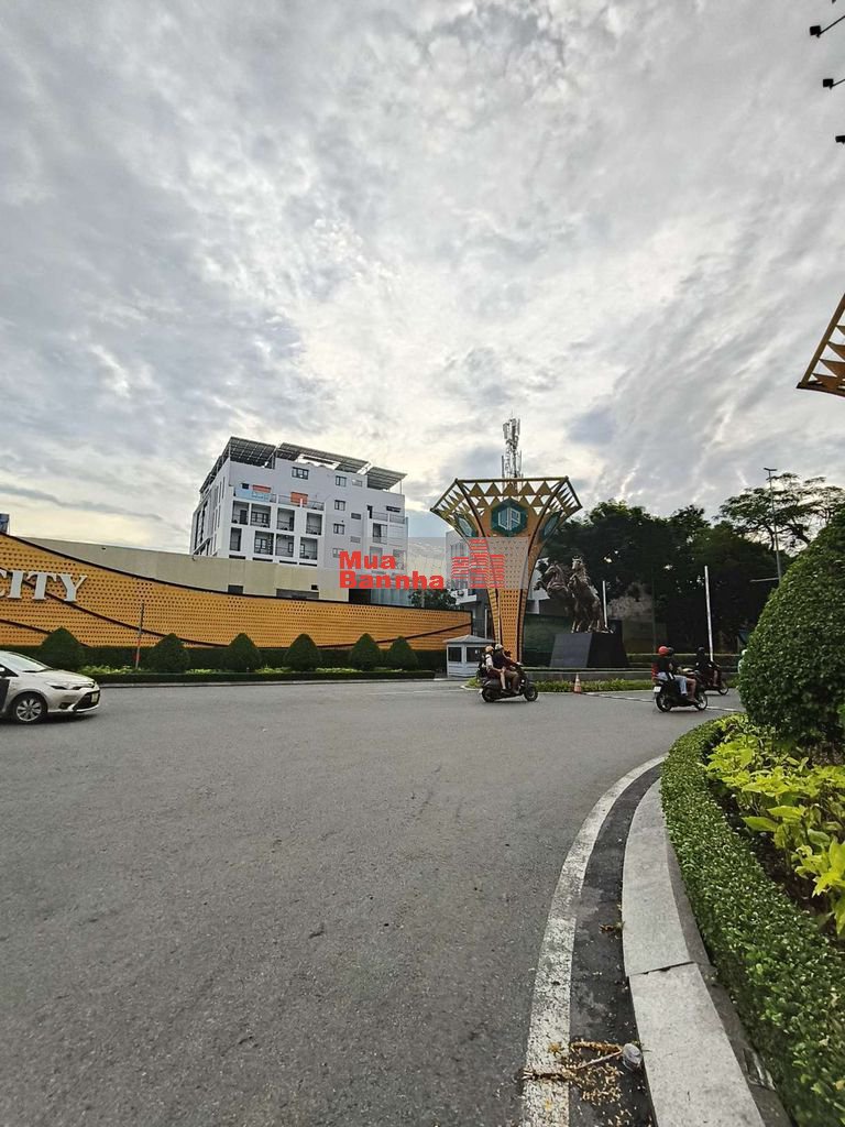 SỞ HỮU NHÀ GẦN KĐT VẠN PHÚC CHỈ NHỈNH 5T TIỆN ÍCH BAO QUANH