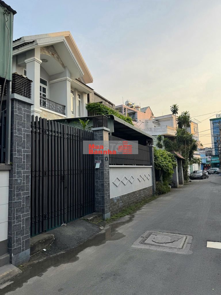 🏢 BÁN NHÀ 3 TẦNG MẶT TIỀN LỚN – NGAY NGÃ TƯ THỦ ĐỨC - GIÁ 12,2 TỶ