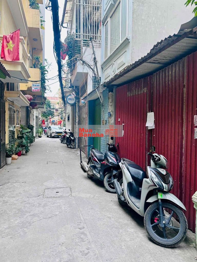 Phố Dương Văn Bé,HBT - 37m2x5T - 8,1 tỷ - ngõ nông,50m ra phố