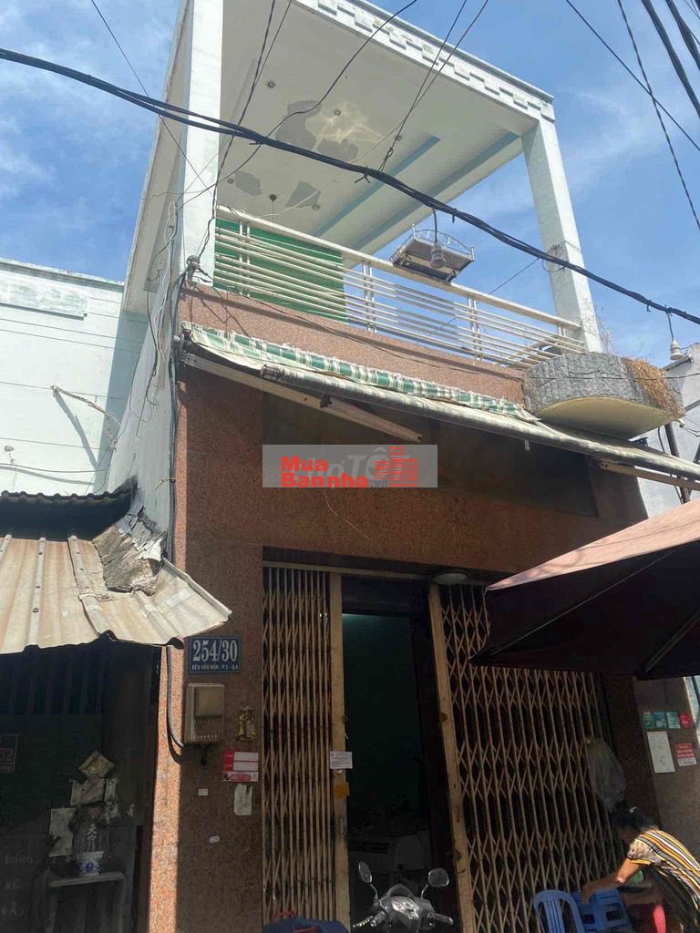 Bán nhà Ngang 4.5m BTCT 254/30 Bến Vân Đồn Q4