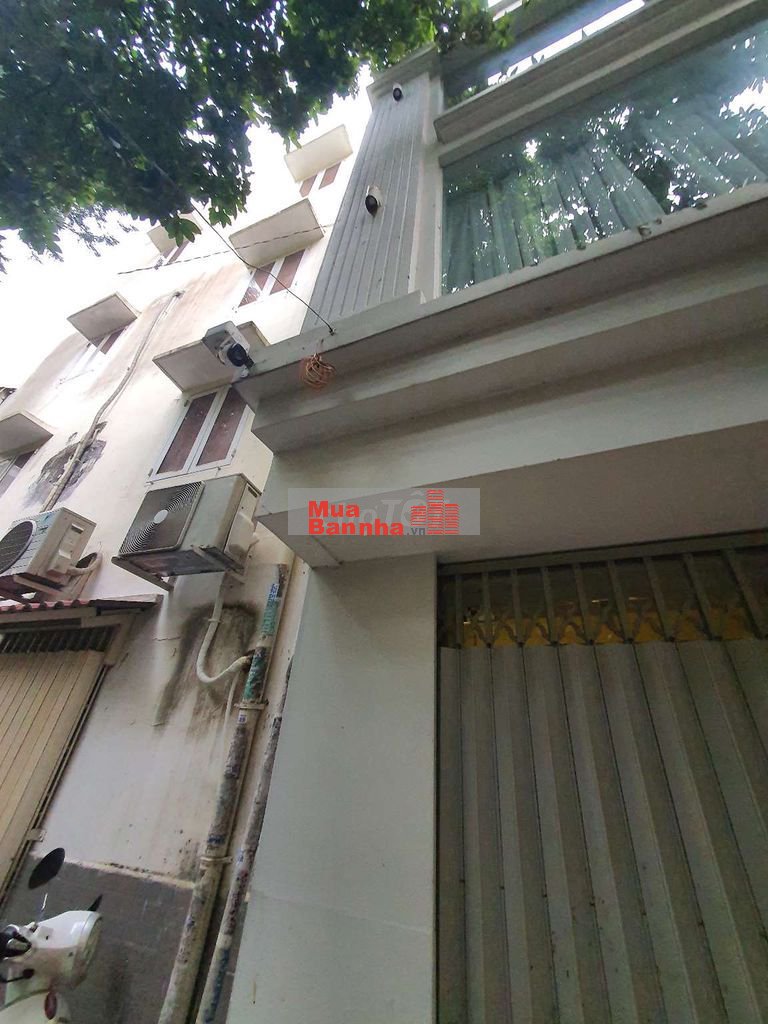 Nhà Trần Đình Xu,Q1,DT 22m2,3 Tầng,2PN,2Wc,hẻm xe hơi cách mặt tiền 15