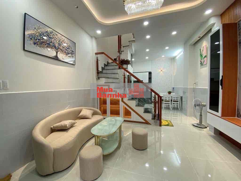 DT 4x10. Nhà mới 2 tầng. Hẻm thông ngay đường Gò Xoài. Hướng Tây. Nhỉ