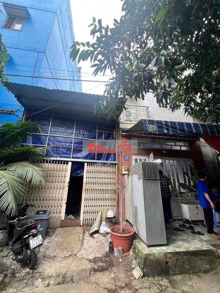 Nhà cấp 4 Lê Văn Quới Bình Tân 81m2( 8m x 10m) hẻm oto thông